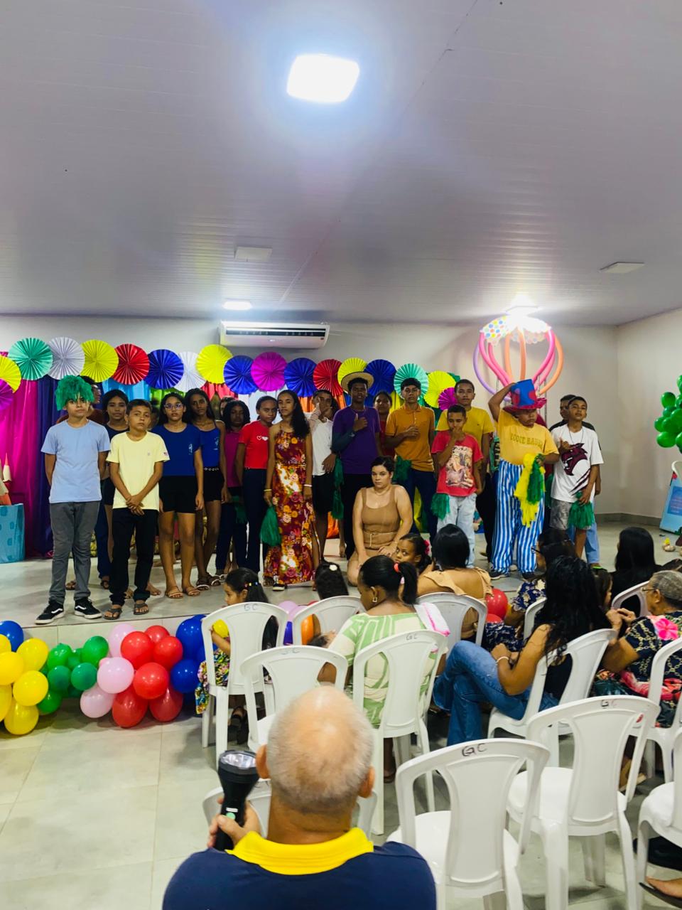 III Sarau Literário “Raízes da Nossa Gente” celebra cultura, identidade e talento dos estudantes